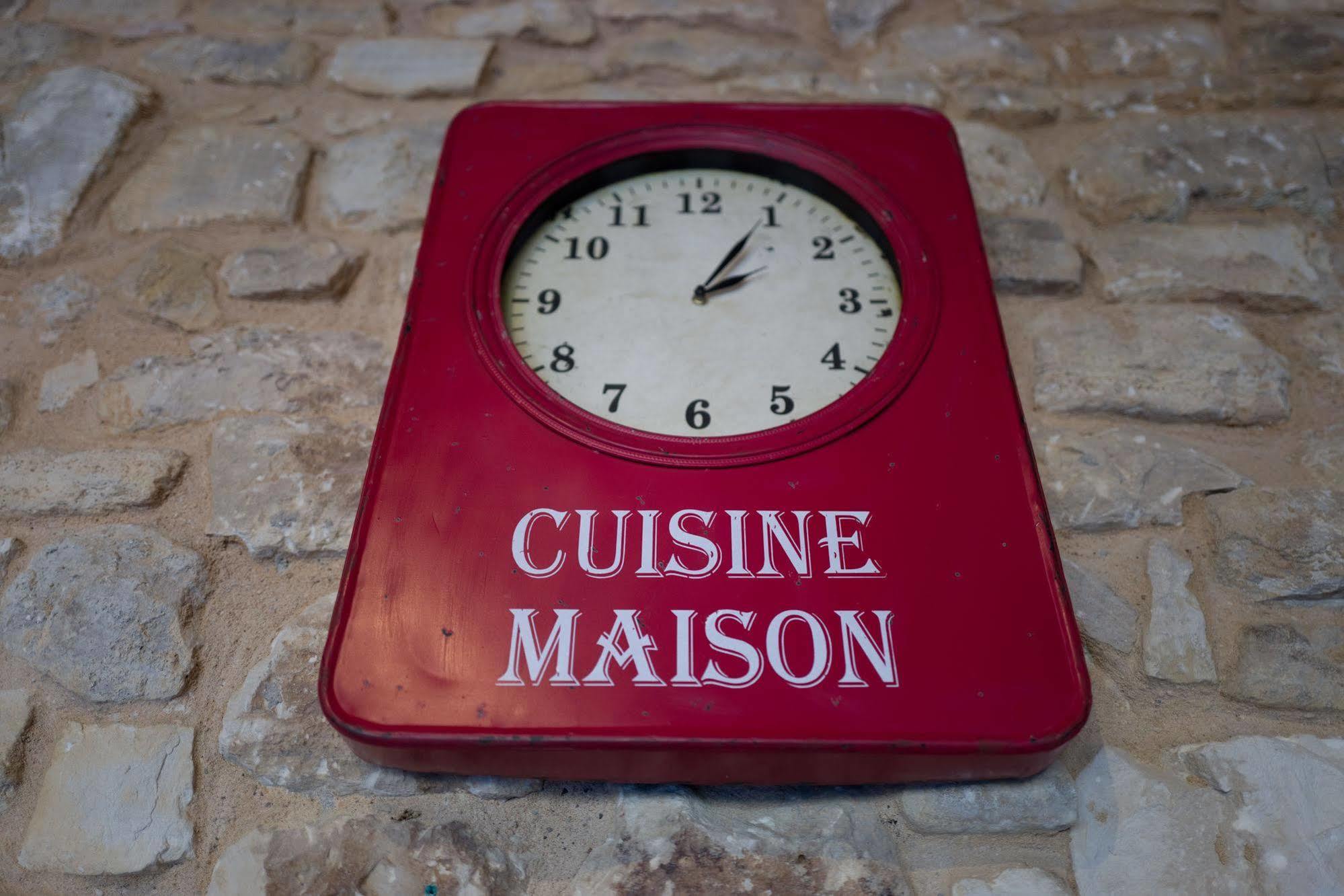 מלון Murs  Le Crillon מראה חיצוני תמונה