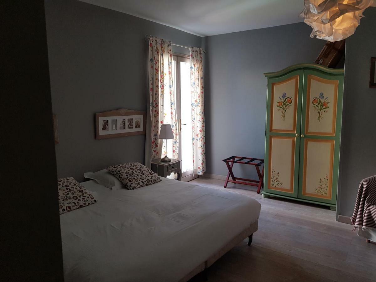 מלון Murs  Le Crillon מראה חיצוני תמונה