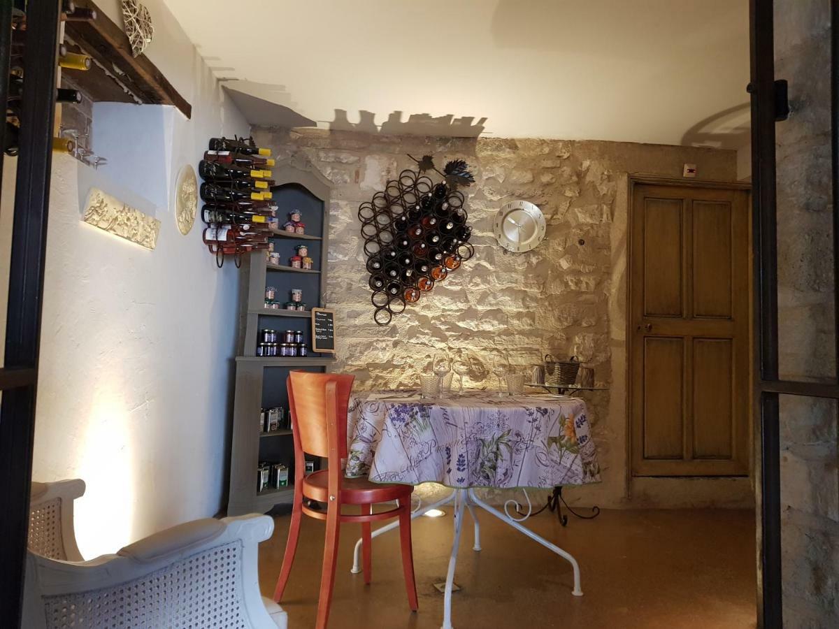 מלון Murs  Le Crillon מראה חיצוני תמונה